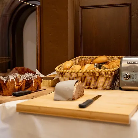 Zum Ritter St. Georg Hotel