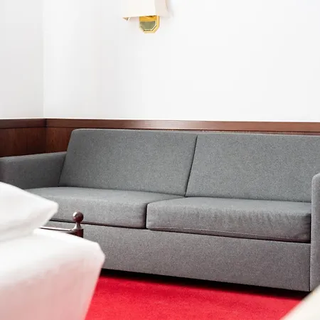 Hotel Zum Ritter St. Georg 3*
