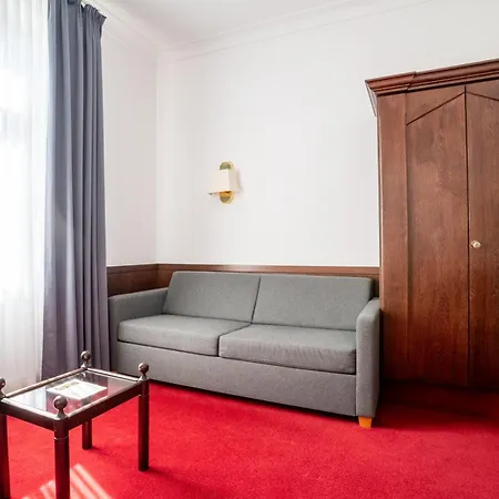 Zum Ritter St. Georg 3*