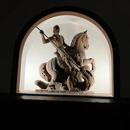 Zum Ritter St. Georg Szálloda