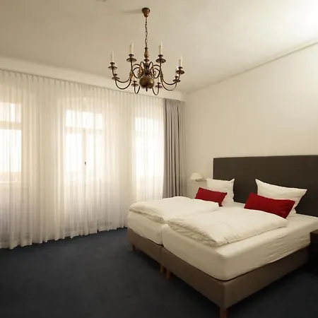 Zum Ritter St. Georg 4* Heidelberg