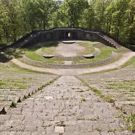 Zum Ritter St Georg - Oldest Residential Building In Since 1592 מלון 3*