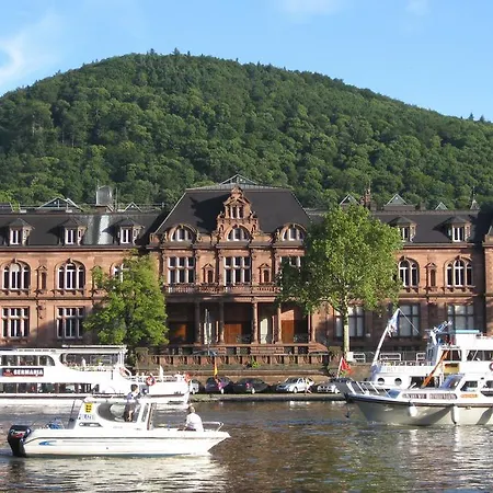 Zum Ritter St Georg - Oldest Residential Building In Since 1592 3*