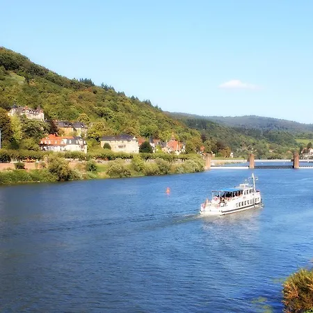 Zum Ritter St. Georg Szálloda 4*