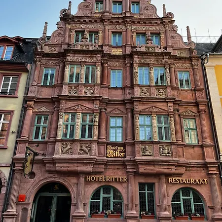 Zum Ritter St Georg - Oldest Residential Building In Since 1592 3*