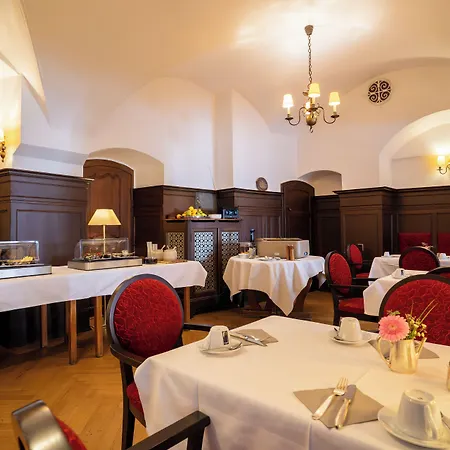 Zum Ritter St Georg - Oldest Residential Building In Since 1592 3* Heidelberg