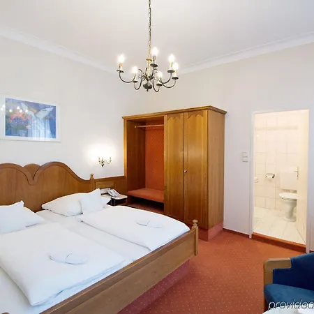 Zum Ritter Hotel 3*