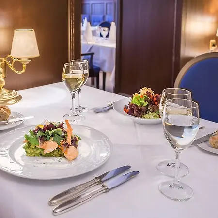 Hotel Zum Ritter 3*