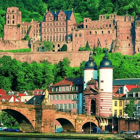 Zum Ritter St. Georg 4*