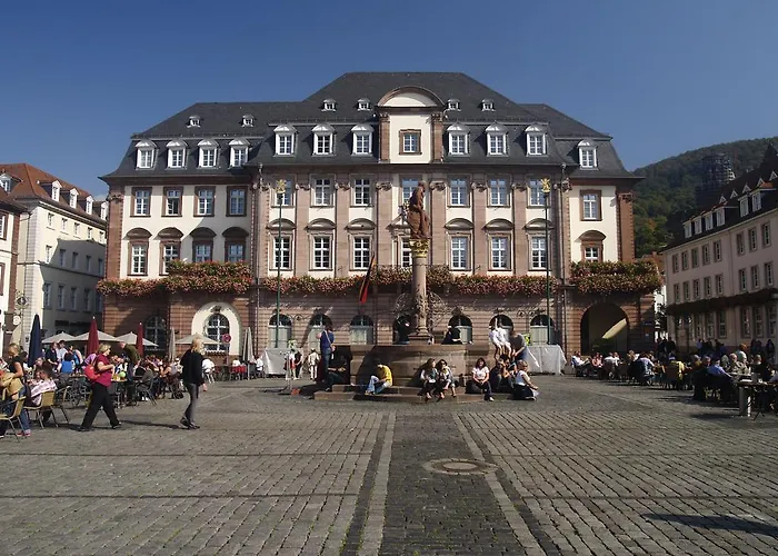 Zum Ritter St Georg - Oldest Residential Building In Since 1592 Hotel