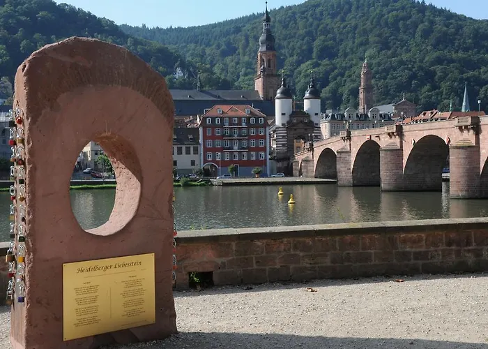 Zum Ritter St Georg - Oldest Residential Building In Since 1592 Hotel Heidelberg