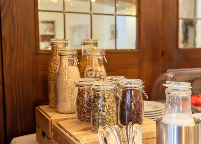 Zum Ritter St Georg - Oldest Residential Building In Since 1592 3* Heidelberg