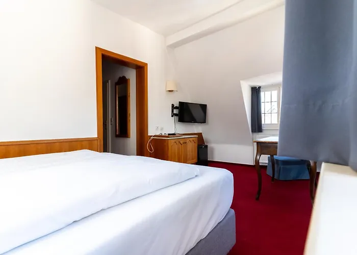 Zum Ritter St Georg - Oldest Residential Building In Since 1592 Hotel Heidelberg