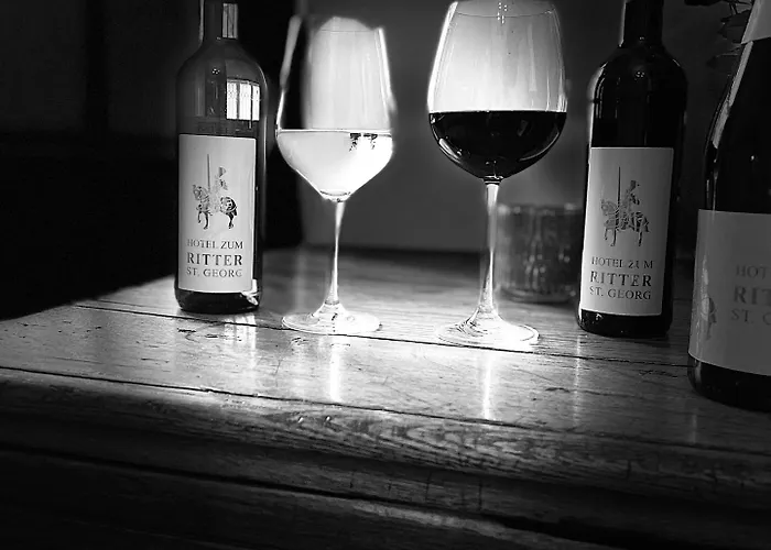 Hotel Zum Ritter St Georg - Oldest Residential Building In Since 1592