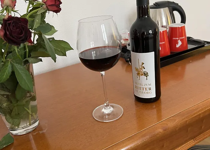 Hotel Zum Ritter St Georg - Oldest Residential Building In Since 1592