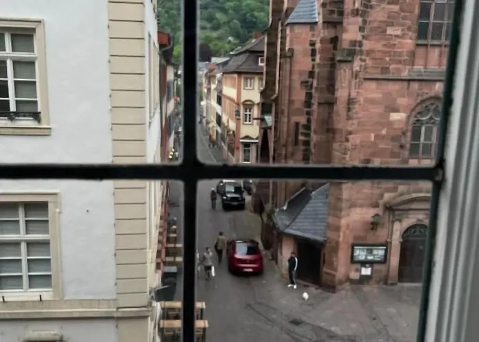 Hotel Zum Ritter St Georg - Oldest Residential Building In Since 1592 3*