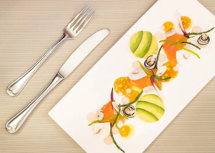 Hotel Zum Ritter St Georg - Oldest Residential Building In Since 1592 Heidelberg